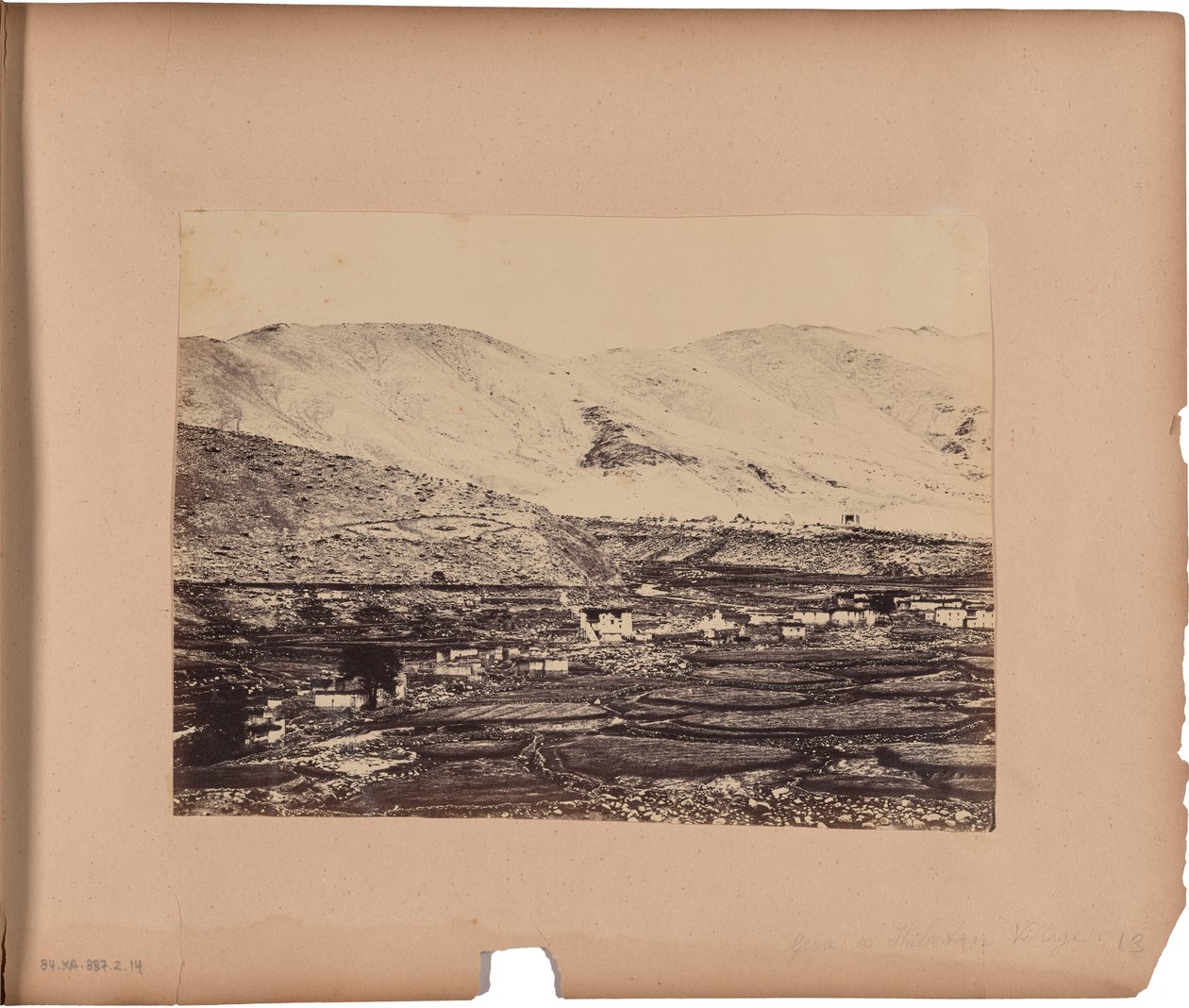 Geya, uma aldeia tibetana de Capt. Melville Clarke