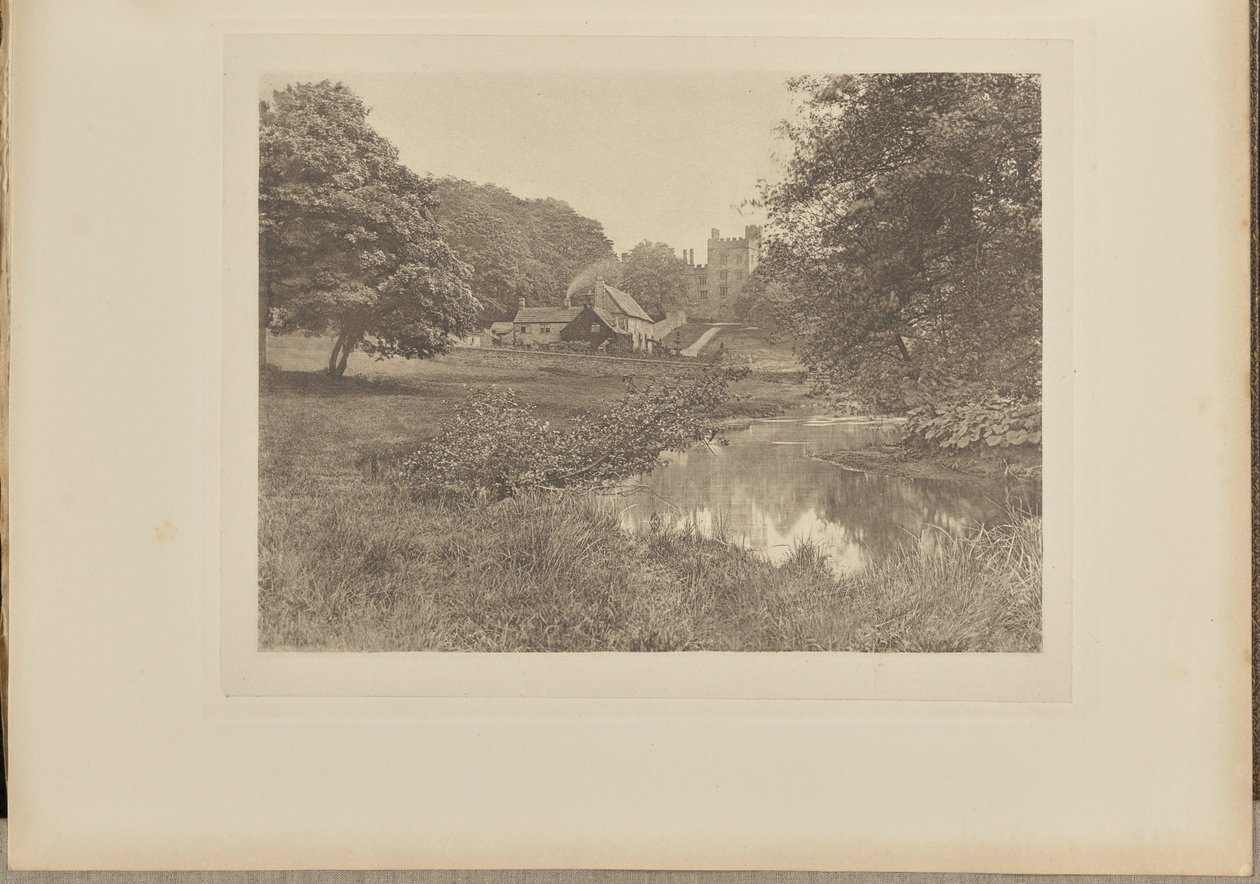 Haddon Hall e Homestead, a partir do rio de Captain George Bankart