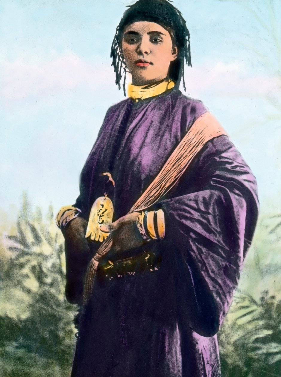 Marrocos, retrato de uma jovem mulher, data da imagem: cerca de 1910. Arquivo Carl Simon de Carl Simon