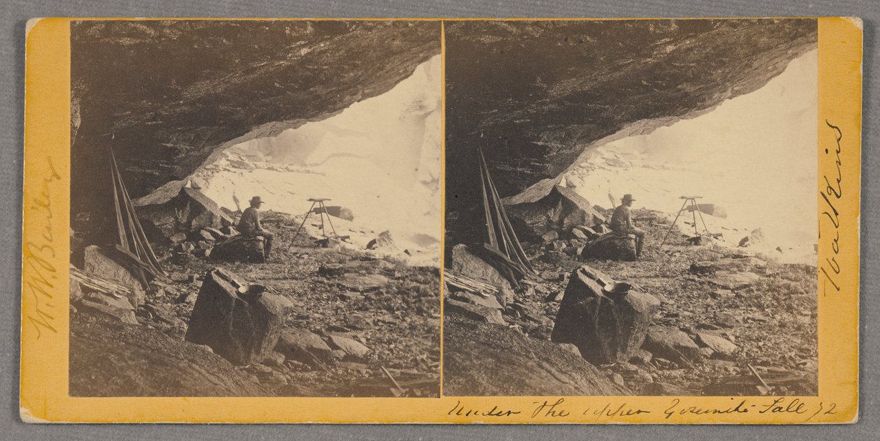 Sob a queda superior de Yosemite de Carleton E. Watkins