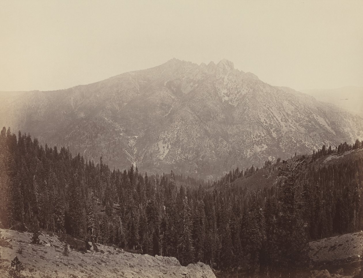 Butte de Downeville de Carleton E. Watkins