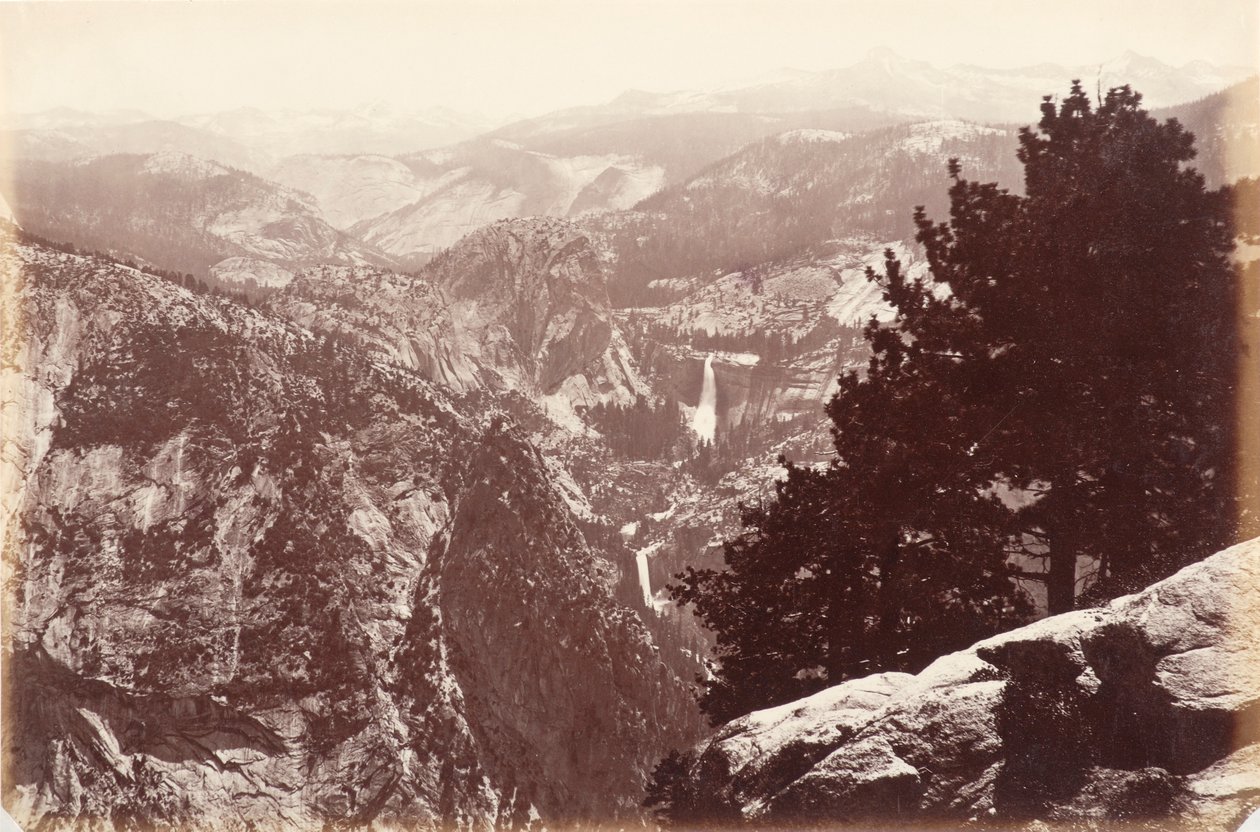 Vernal e Nevada Falls de Glacier Point de Carleton E. Watkins