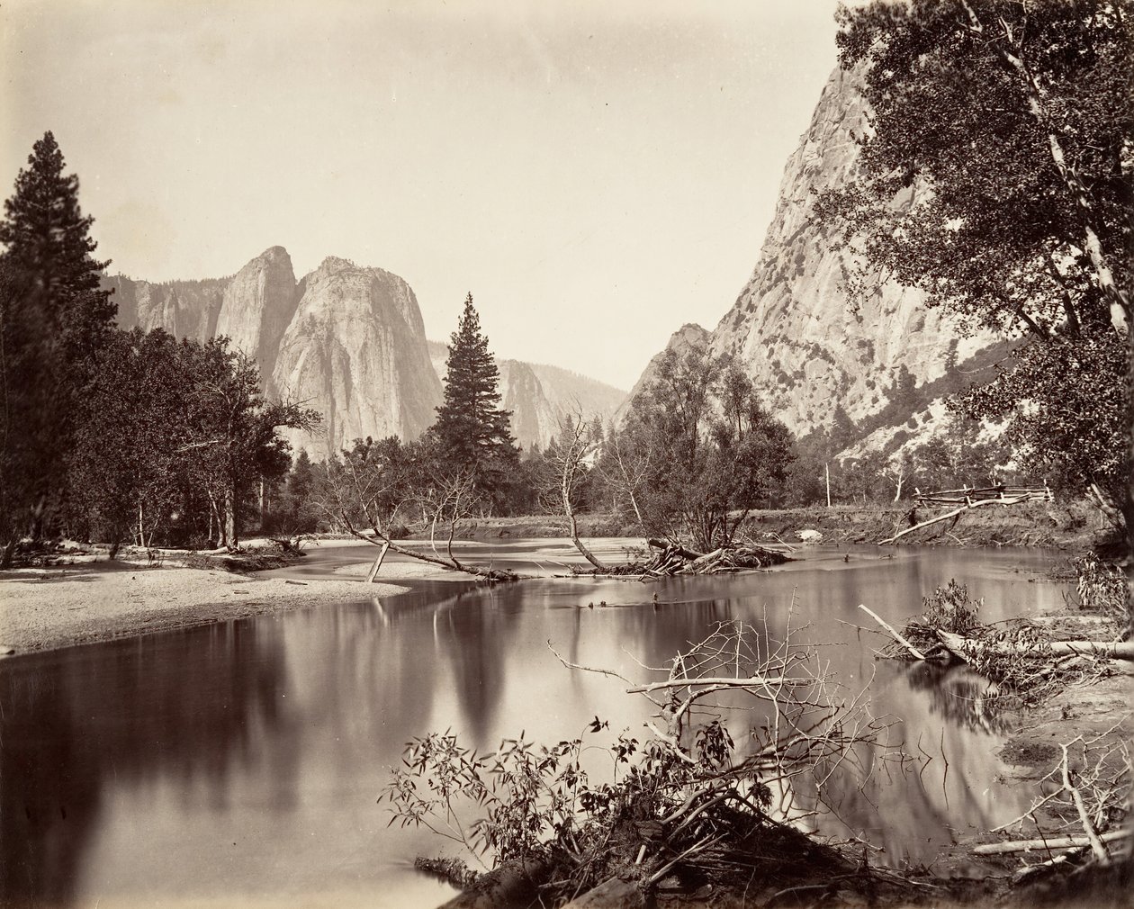 Olhando para baixo do vale de Yosemite, ca. 1872, impresso ca. 1876. de Carleton Emmons Watkins