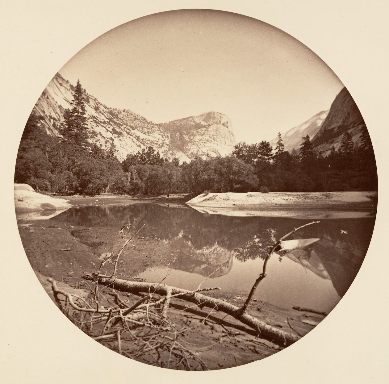 [Parque Nacional de Yosemite, Califórnia], c. 1878. de Carleton Emmons Watkins
