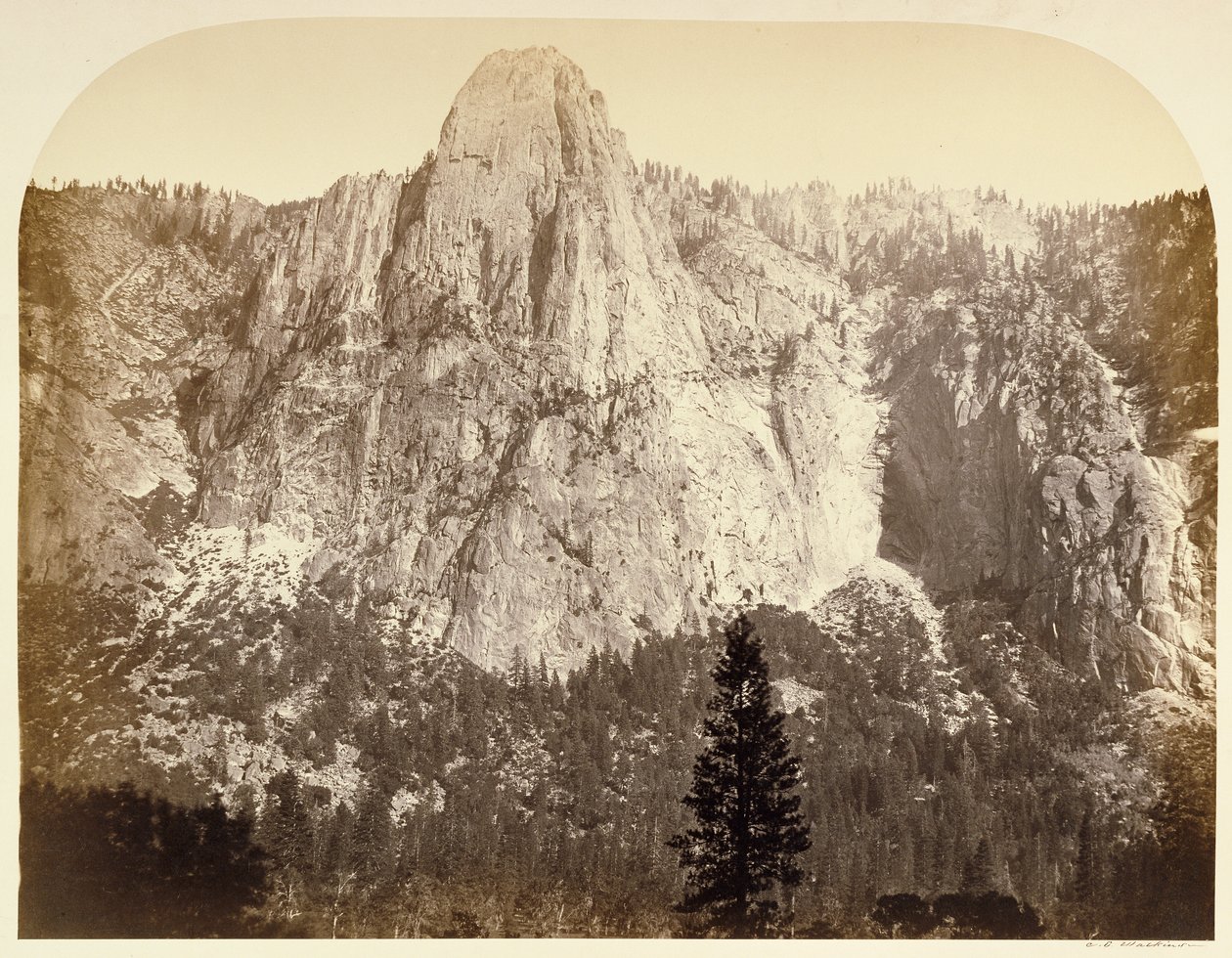 Sentinel (vista frontal), 3270 pés, Yosemite de Carleton Watkins