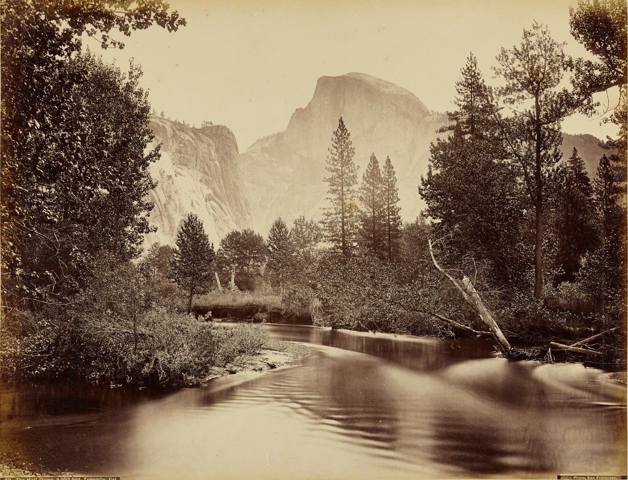 Half Dome, 4.953 pés, Yosemite, Califórnia de Carleton Watkins