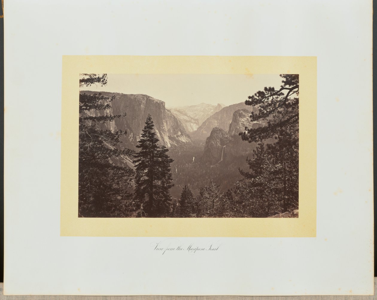 Vista do trilho de Mariposa de Carleton Watkins