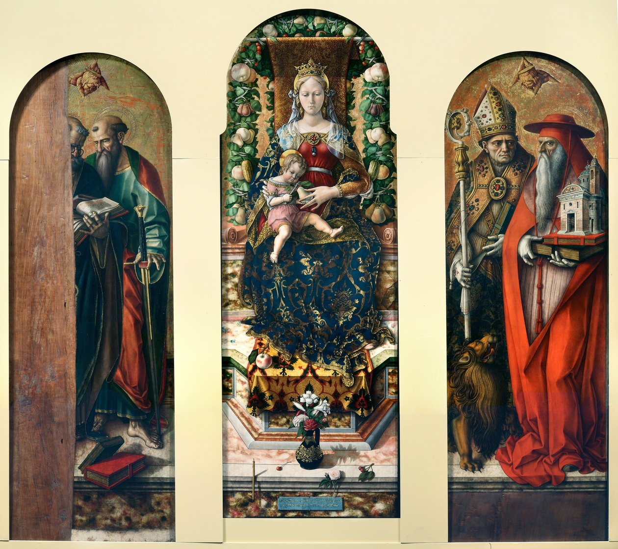 Madonna, Criança e Santos Pedro e Paulo, Ansovino e Jerônimo de Carlo Crivelli