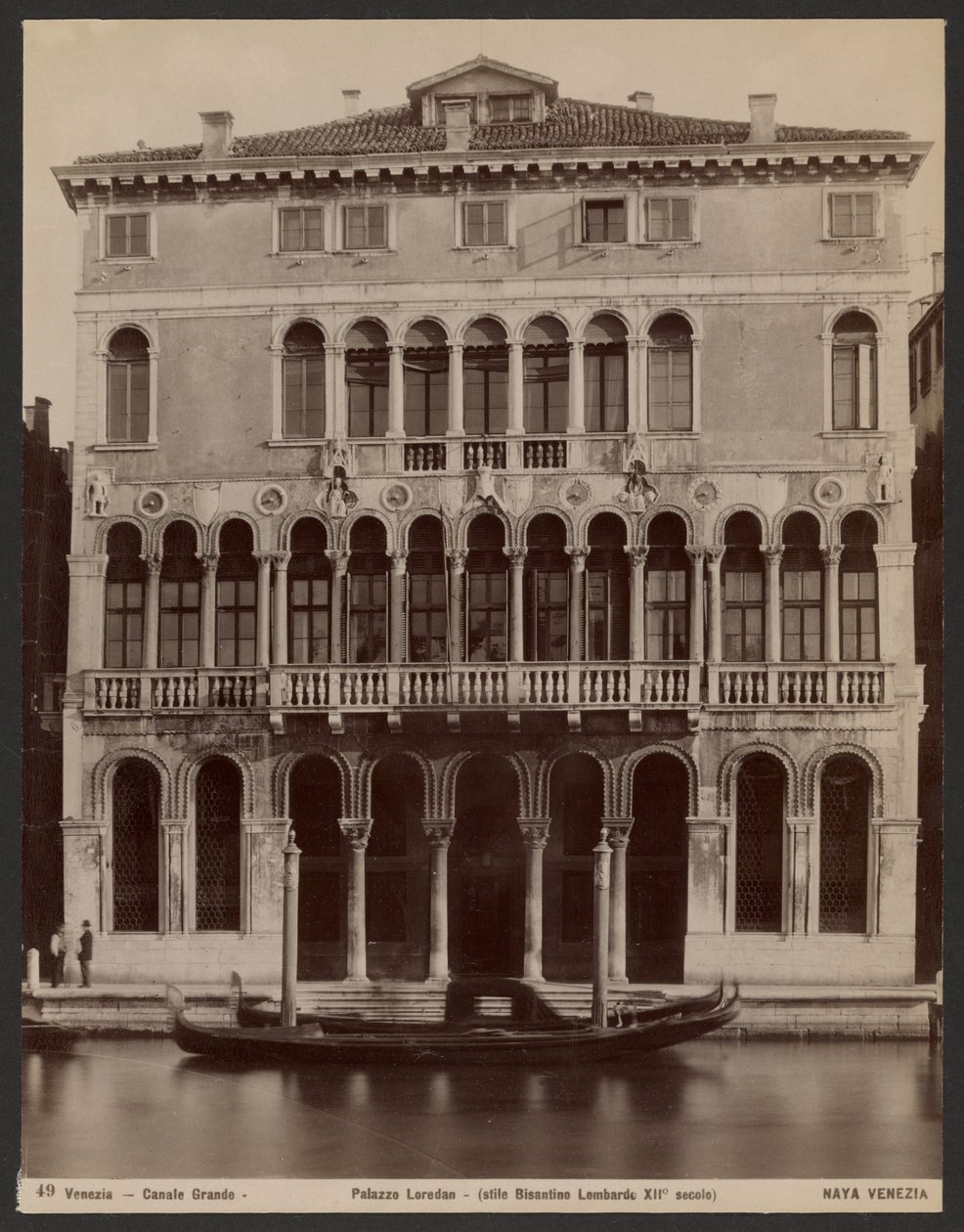 Palácio Loredan de Carlo Naya