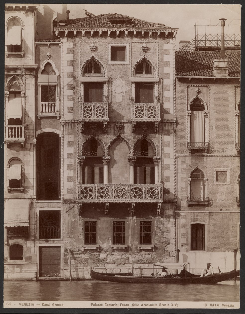 Palazzo Contarini-Fasan, Veneza de Carlo Naya