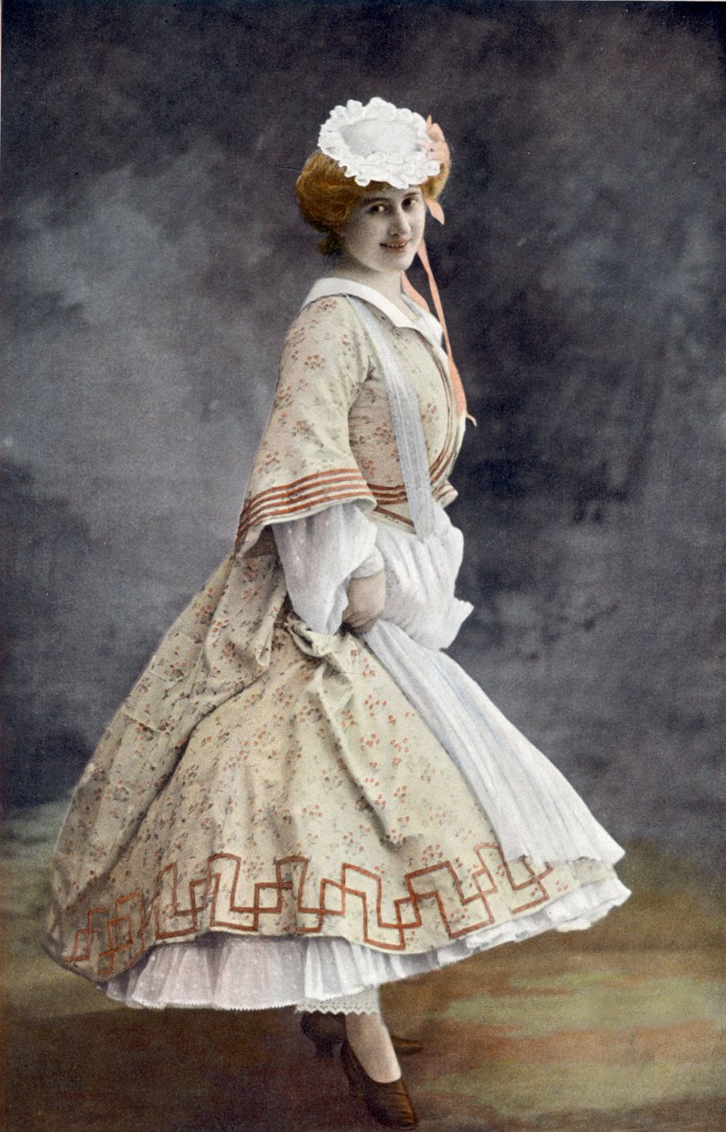 A comediante francesa Jeanne Saulier como Arlette na opereta "Die Fledermaus" (O morcego) em Paris, foto de Cautin e Berger do jornal francês "Le Theatre" de maio de 1904 de Cautin and Berger