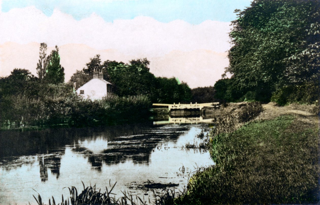 Sonning Lock no rio Tamisa, Berkshire, 1926. de Cavenders Ltd