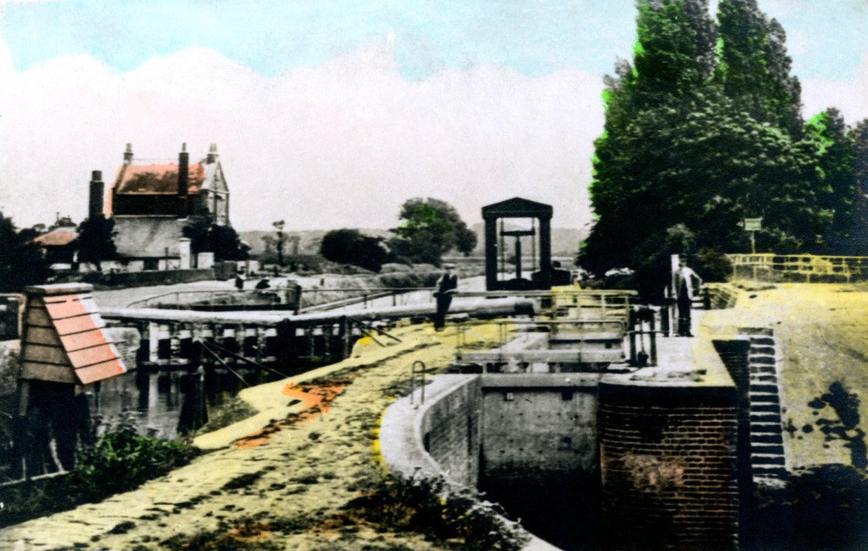 Teddington Lock, Richmond, Londres, 1926. de Cavenders Ltd