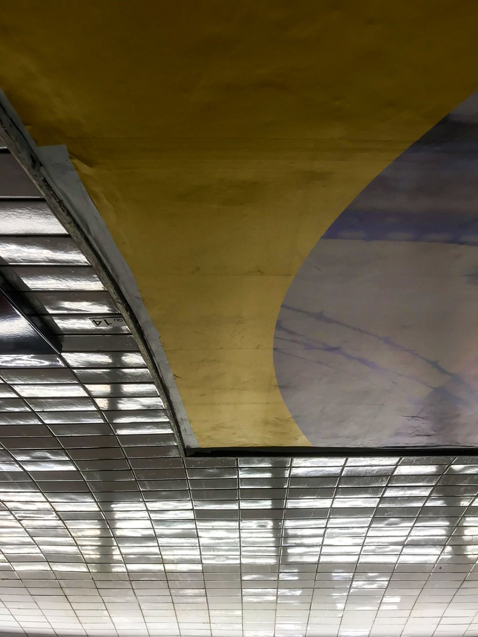 Composição - Metro, 2019 (foto) de Cécile Jamet