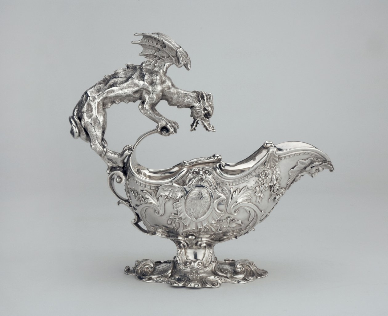 Sauceboat c. 1740 (prata) de Charles Kandler