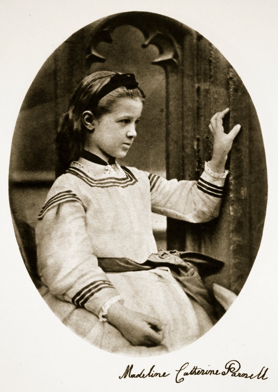 Madeline Catherine Parnell, 7 de julho de 1864 (foto sépia) de Charles Lutwidge Dodgson
