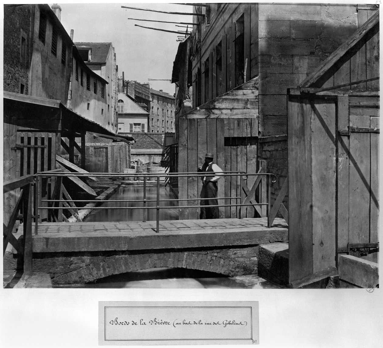 Bancos do Bievre, na parte inferior da rue des Gobelins, Paris, 1858-78 de Charles Marville