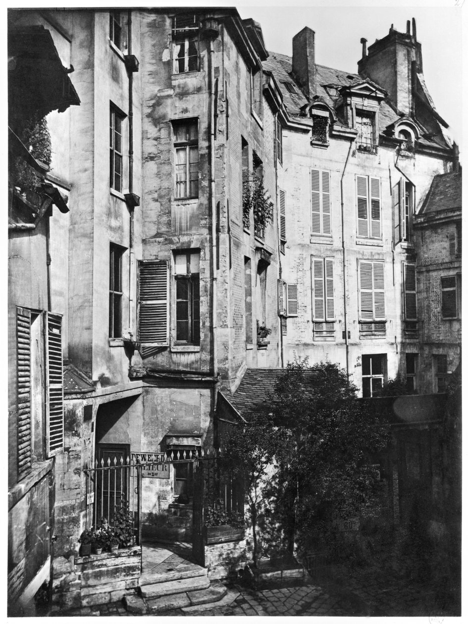 Pátio Rohan, Paris, 1858-78 de Charles Marville