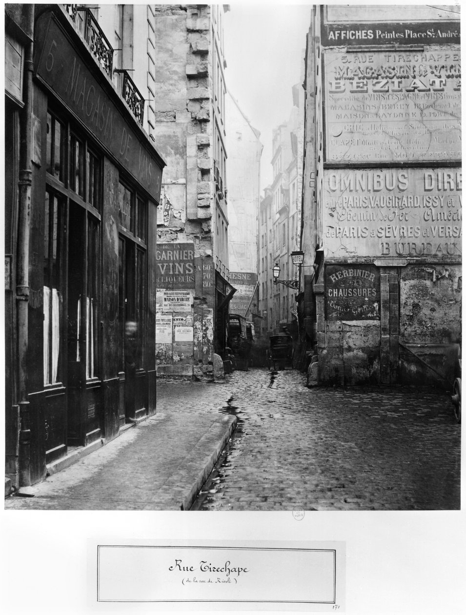 Rue Tirechape, da rue de Rivoli, Paris, 1858-78 de Charles Marville