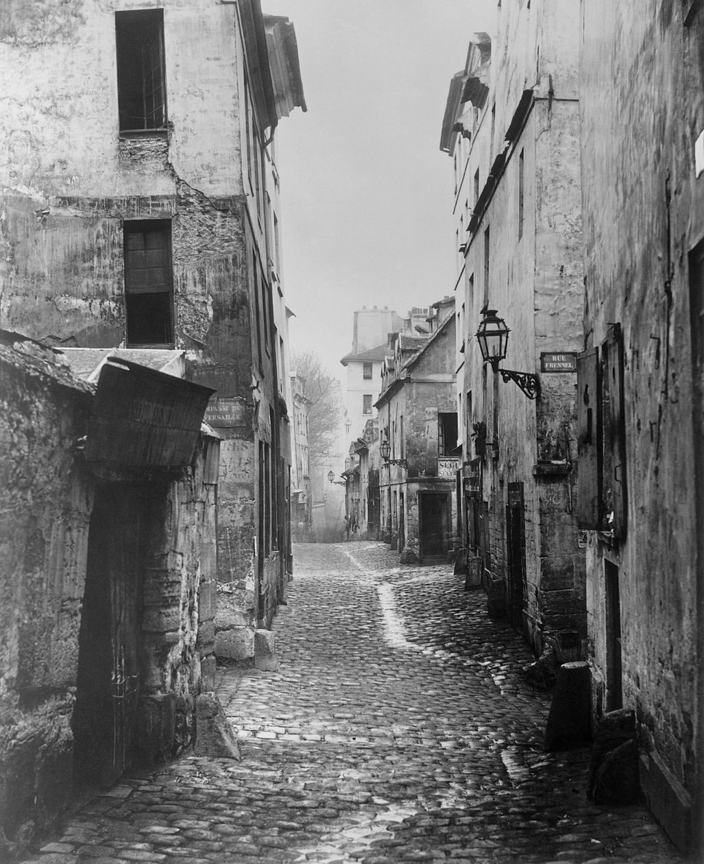 Rue Traversine, da rue d&39;Arras, Paris, entre 1858 e 1878 de Charles Marville