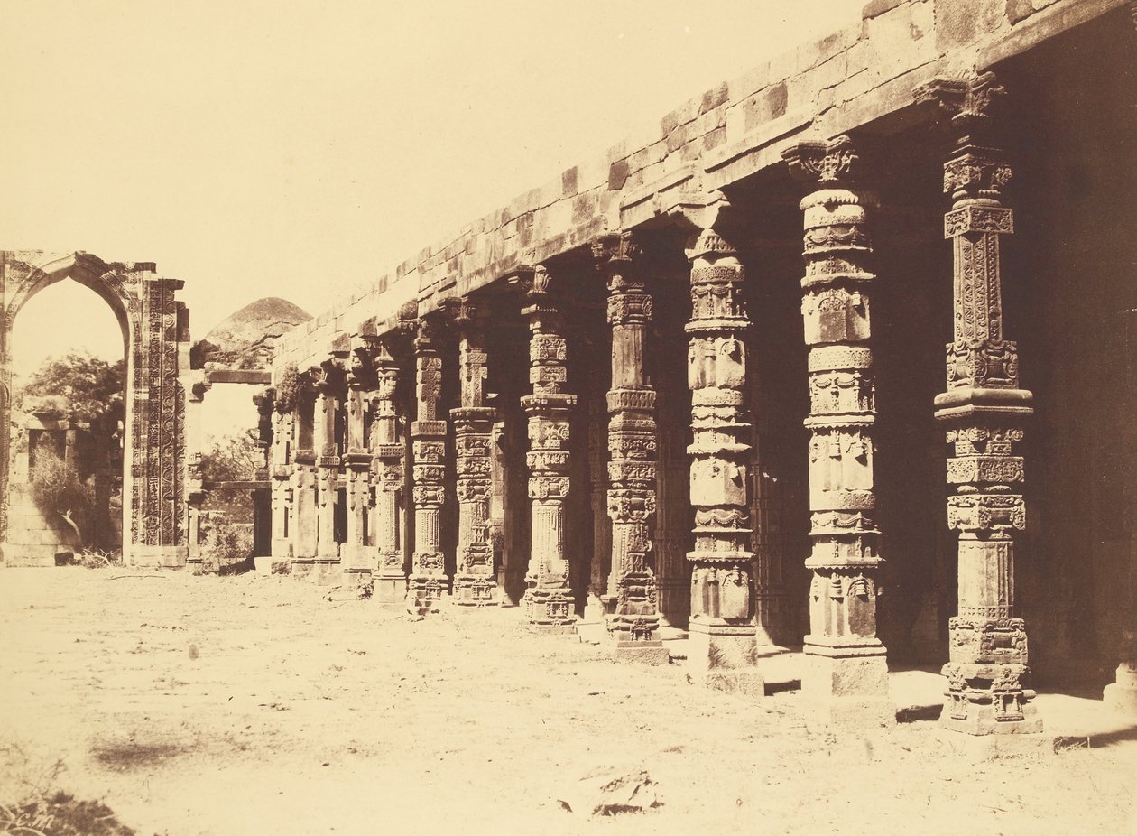 Interior, de, a, templo hindu, em, Kootub de Charles Moravia