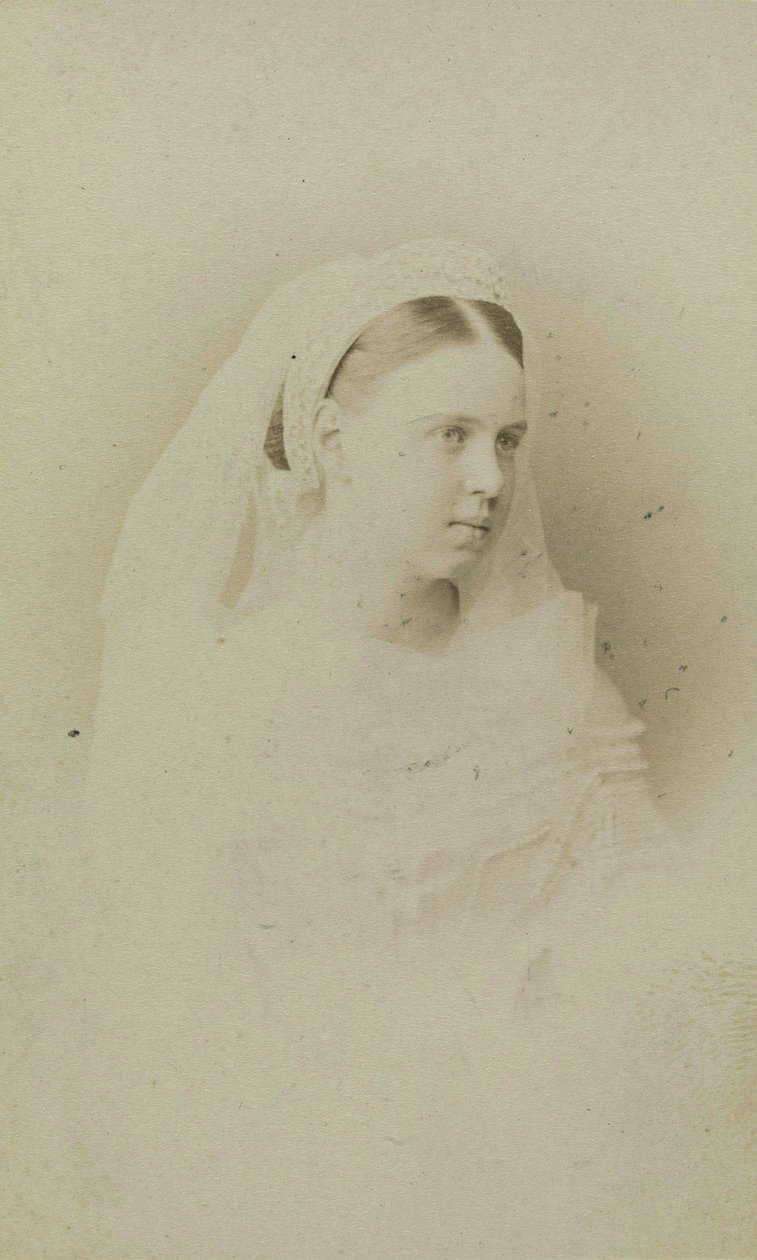 Maria Alexandrovna de Russie - Retrato da grã-duquesa Maria Alexandrovna da Rússia (1853-1920), duquesa de Saxe-Coburg e Gotha, por Bergamasco, Charles (Karl) (1830-1896). Albumina Foto, c. 1871. Arquivo de Fotografia e Cinema do Estado Russo, Krasnogorsk de Charles Bergamasco