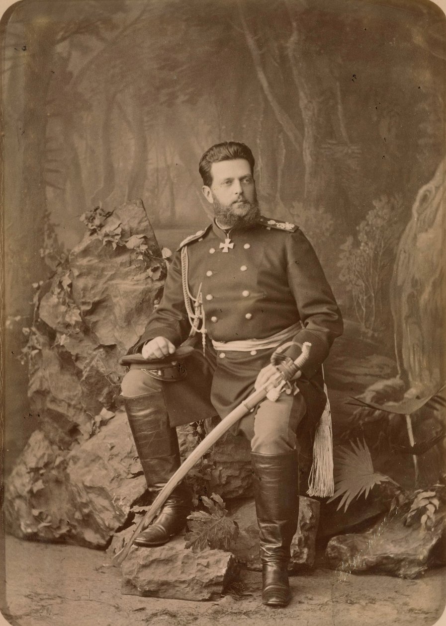Vladimir Alexandrovitch de Russie - Retrato do Grão-Duque Vladimir Alexandrovich da Rússia (1847-1909), de Bergamasco, Charles (Karl) (1830-1896). Foto de Albumina, ca. 1878. Arquivo de Cinema e Fotografia do Estado Russo, Krasnogorsk de Charles Bergamasco