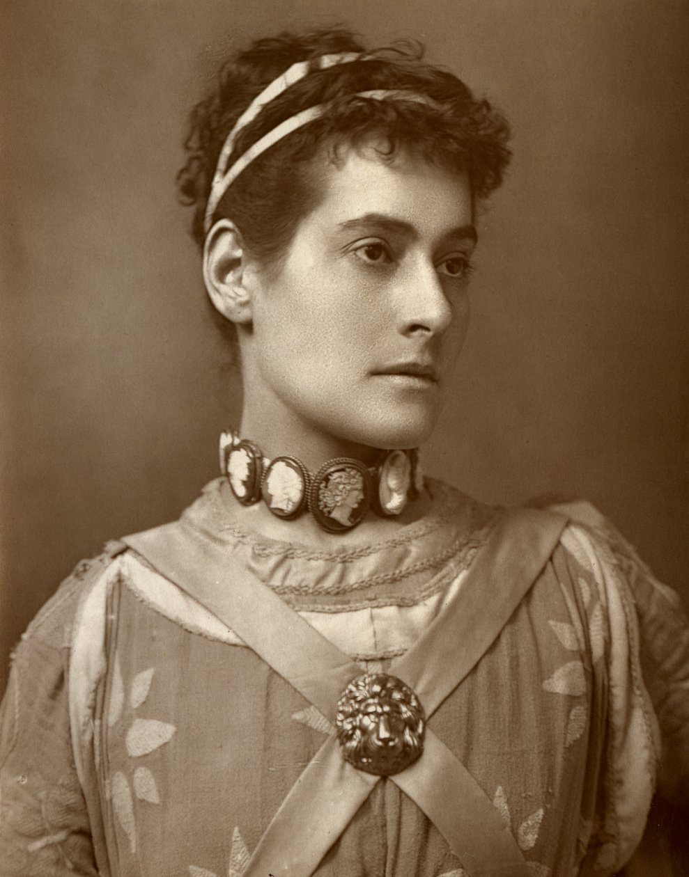 Myra Holme, atriz britânica, 1884 de Charles A. Long
