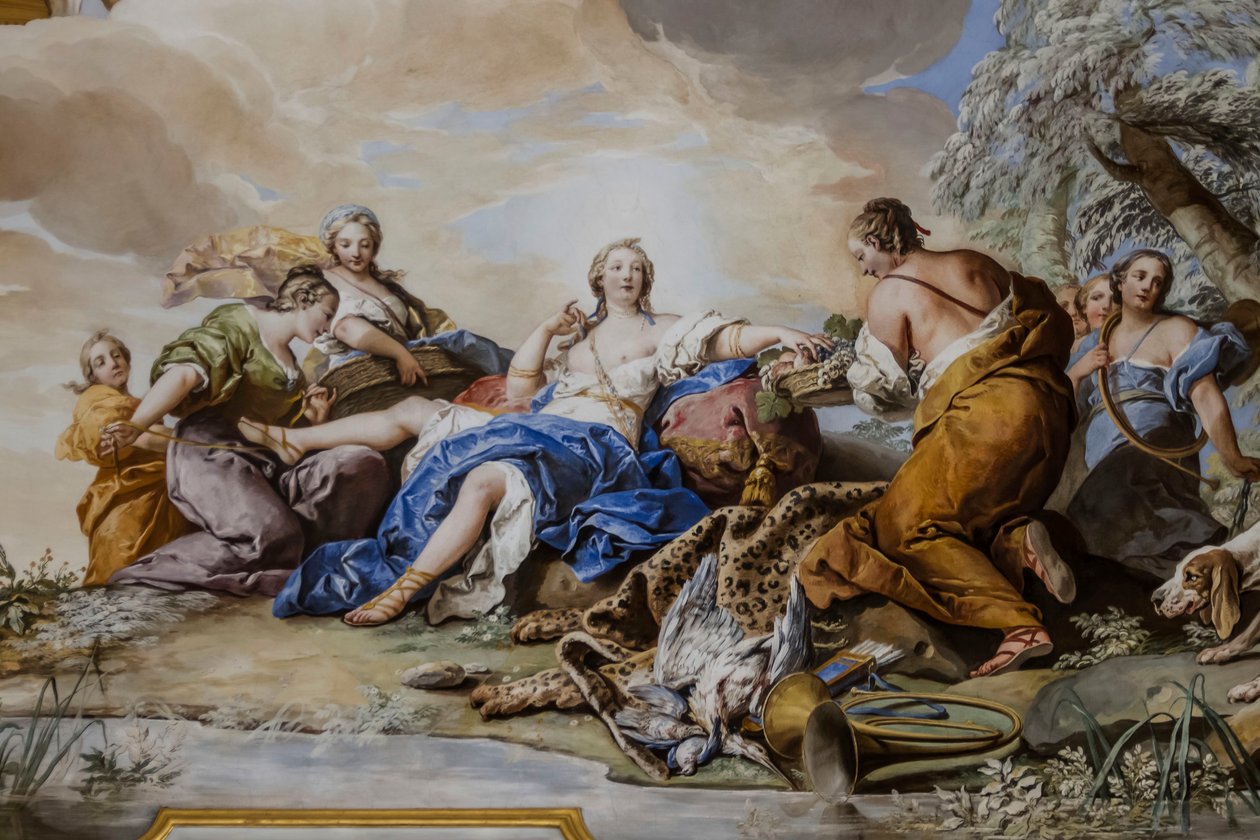 Resto de Diana entre Ninfas, de Charles-Andre van Loo (1705-1765), afresco de Charles André van Loo