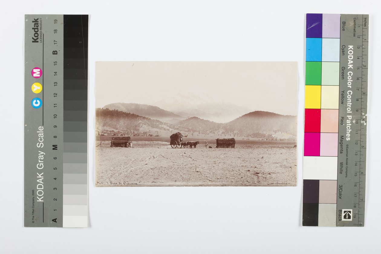 Vista montanhosa, Sacromonte, c.1900 (impressão albumen) de Charles Burlingame Waite