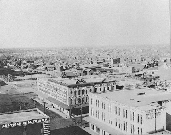Olhando para o nordeste, Dallas de Charles Erwin Arnold