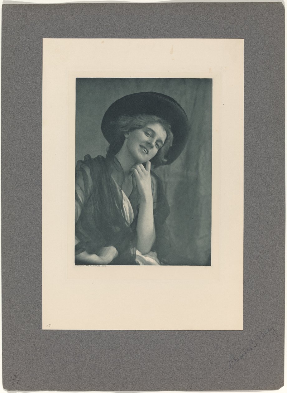 Coquete, 1901. de Charles I. Berg