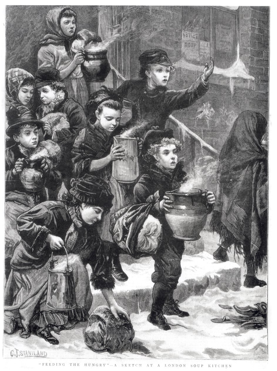 Alimentando os famintos, uma cozinha de sopa de Londres, 1880 de Charles J. Staniland