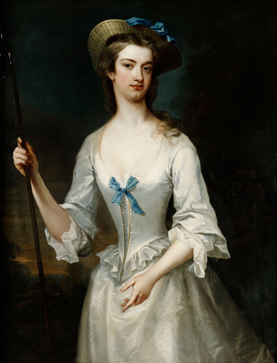 Retrato de uma senhora, possivelmente a duquesa de Ancaster, comprimento de três quartos, como pastora, em um vestido de cetim branco e gorro, em uma paisagem, de Charles Jervas