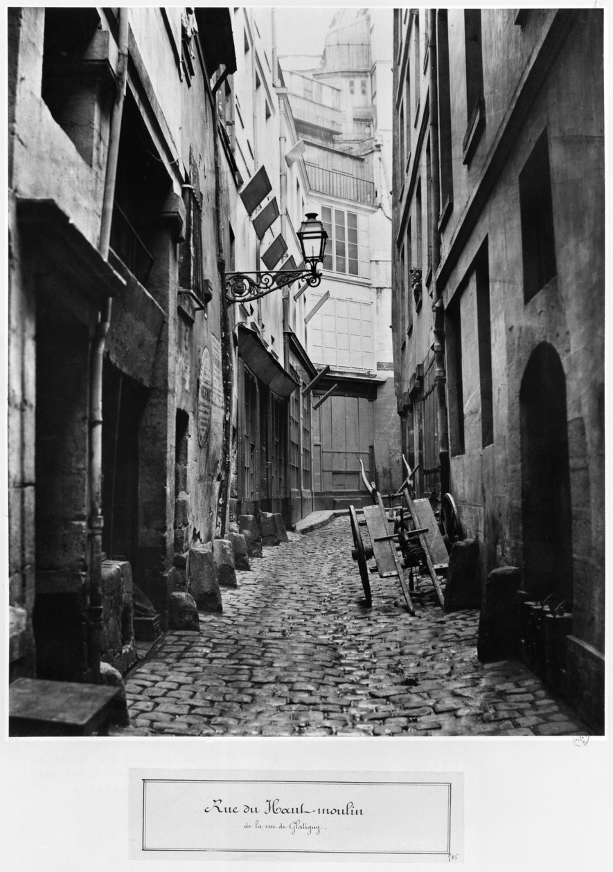 Rue du Haut Moulin, da rue de Glatigny, Paris, 1858-78 de Charles Marville