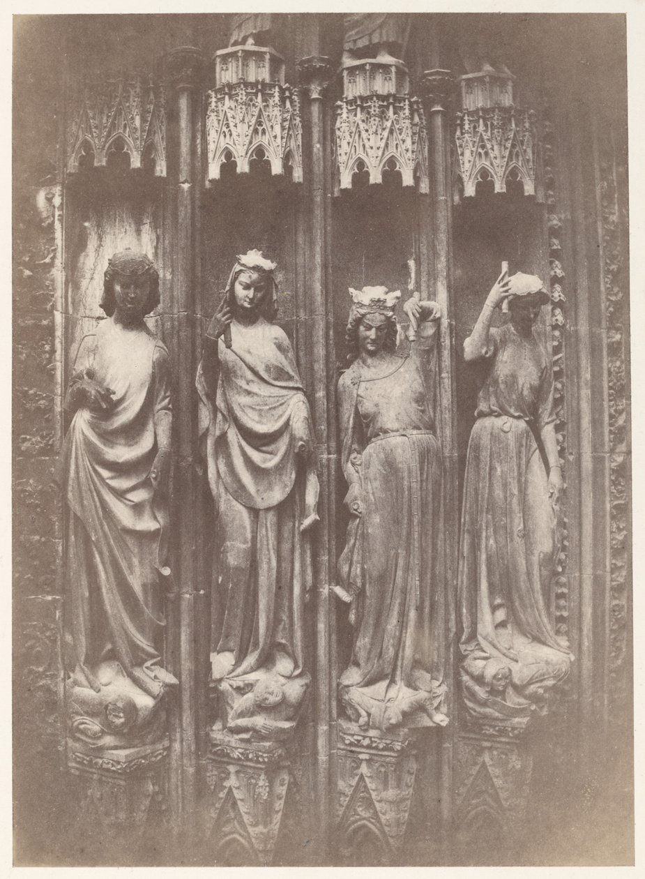 As virtudes esmagando os vícios, Catedral de Estrasburgo de Charles Marville