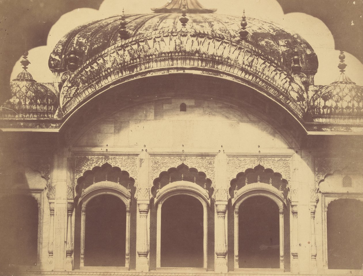 (xterior do Trono de Cristal no Dewan-i-Khas de Charles Moravia
