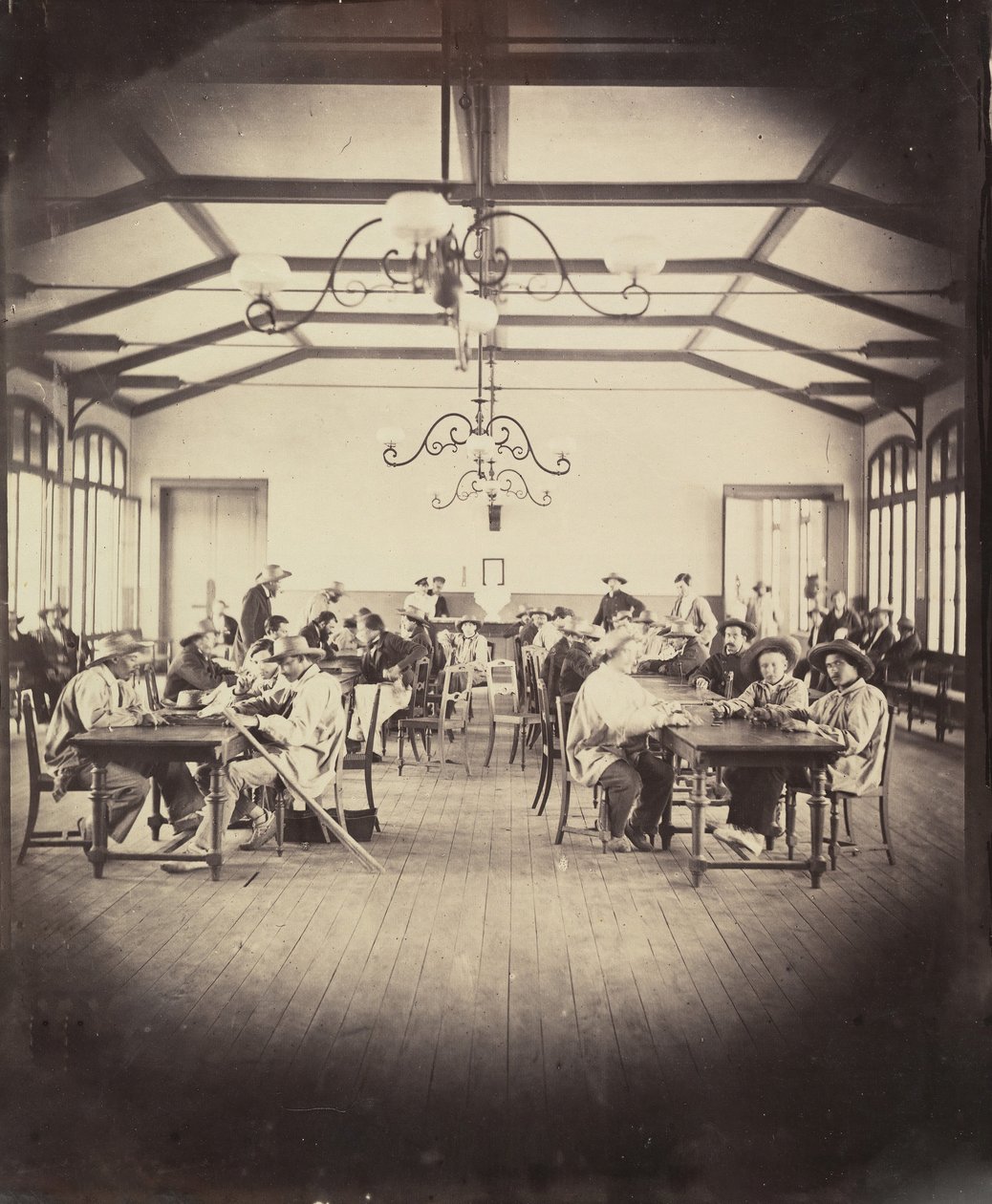 Asilo Imperial de Vincennes, sala de jogos, 1858-59. de Charles Nègre