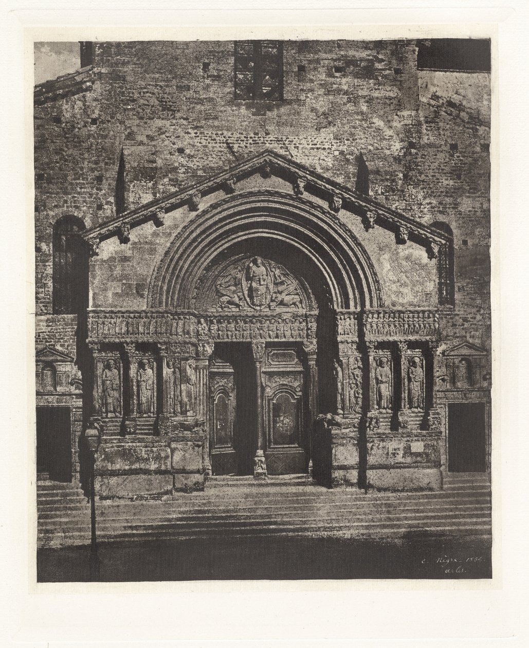 Planche VI – Portail de Saint-Trophime d