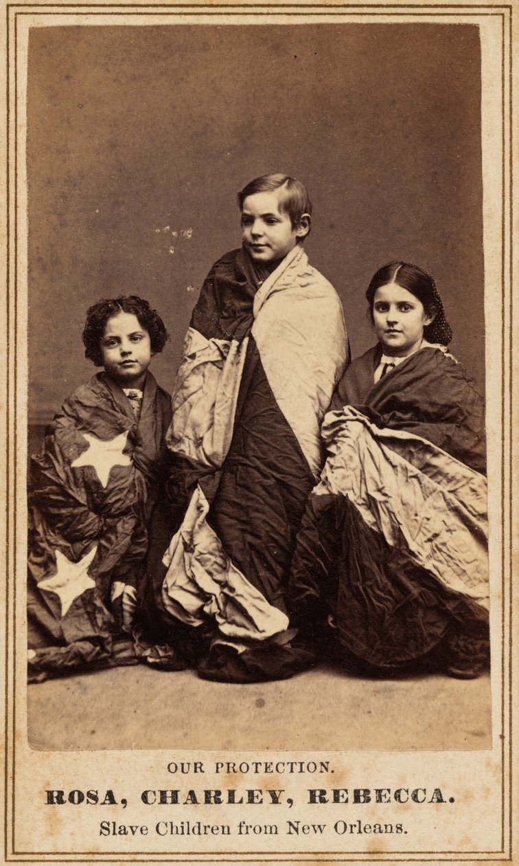 A nossa proteção. Rosa, Charley, Rebecca. Crianças escravas de Nova Orleães, 1864 (foto) de Charles Paxson