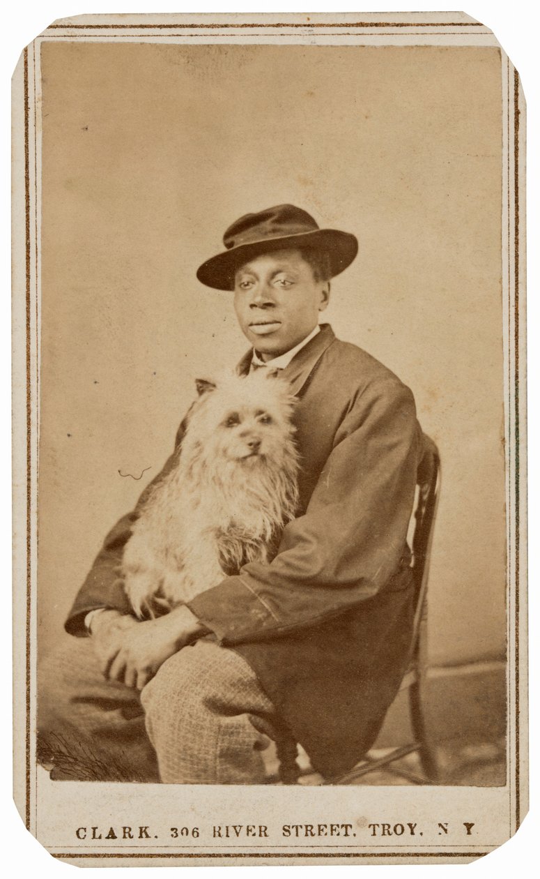 Retrato de um homem e de um cão,c. 1860 (foto) de Charles R. Clark
