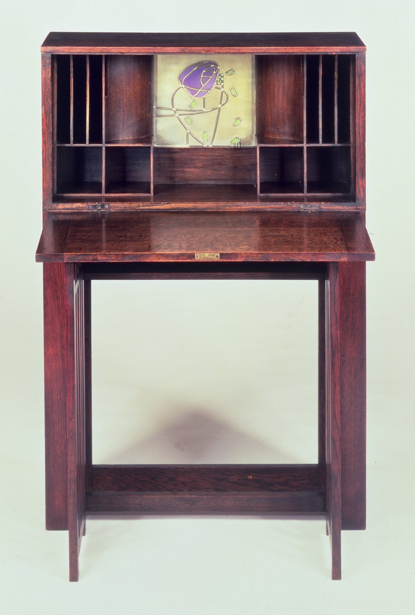 Escrivaninha para o quarto azul em Houshill, 1904 (aberto, ver 45594 para fechado) de Charles Rennie Mackintosh