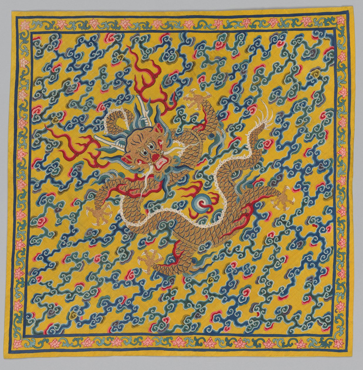 Embrulho para o Pergaminho de Tapeçaria Mistura de Água Clara e Barrenta na Junção dos Rios Jing e Wei de China, Qing dynasty