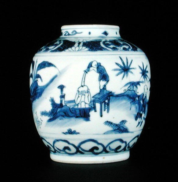 Jar azul e branco pintado com um menino tomando banho, Wanli ou Chongzheng, 1600-30 (porcelana) (ver 206093-206095) de Chinese School
