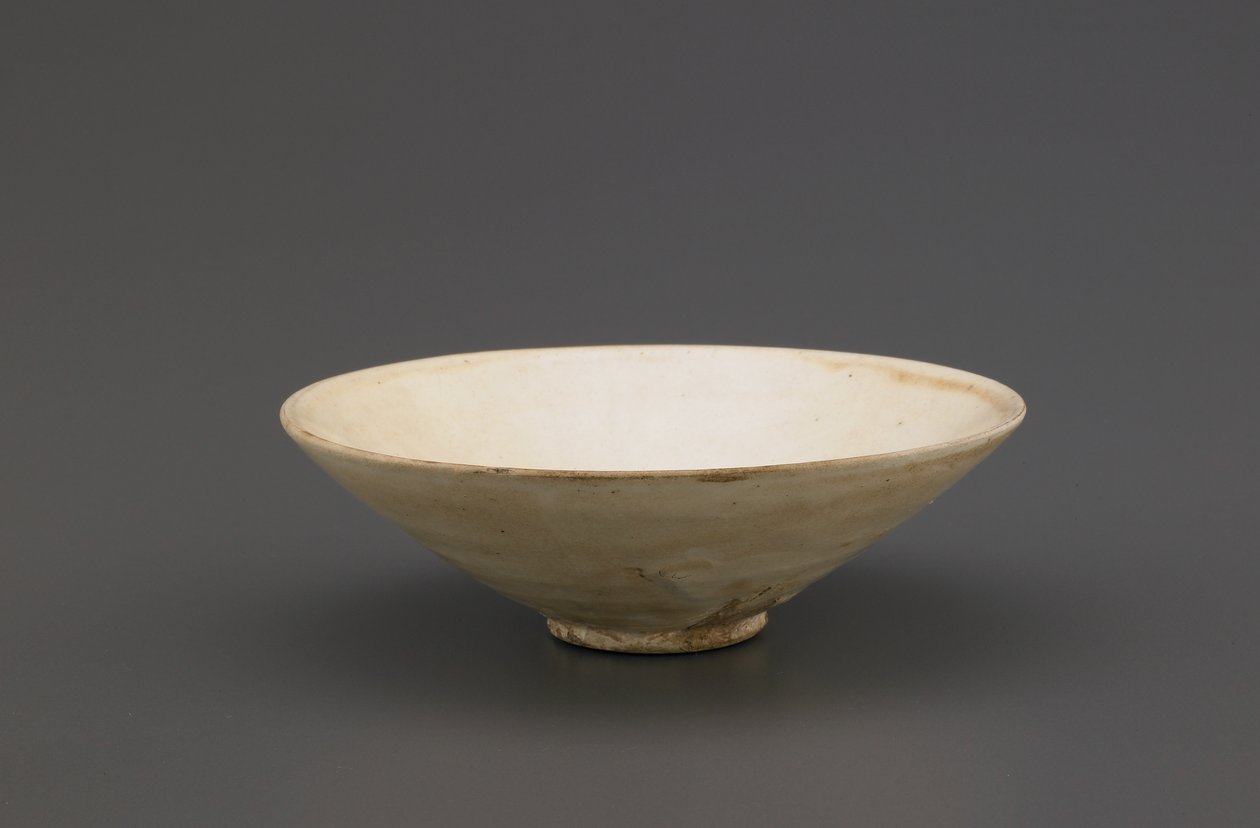 Tigela de utensílios do tipo Cizhou, século XI-início do século XII de Chinese School