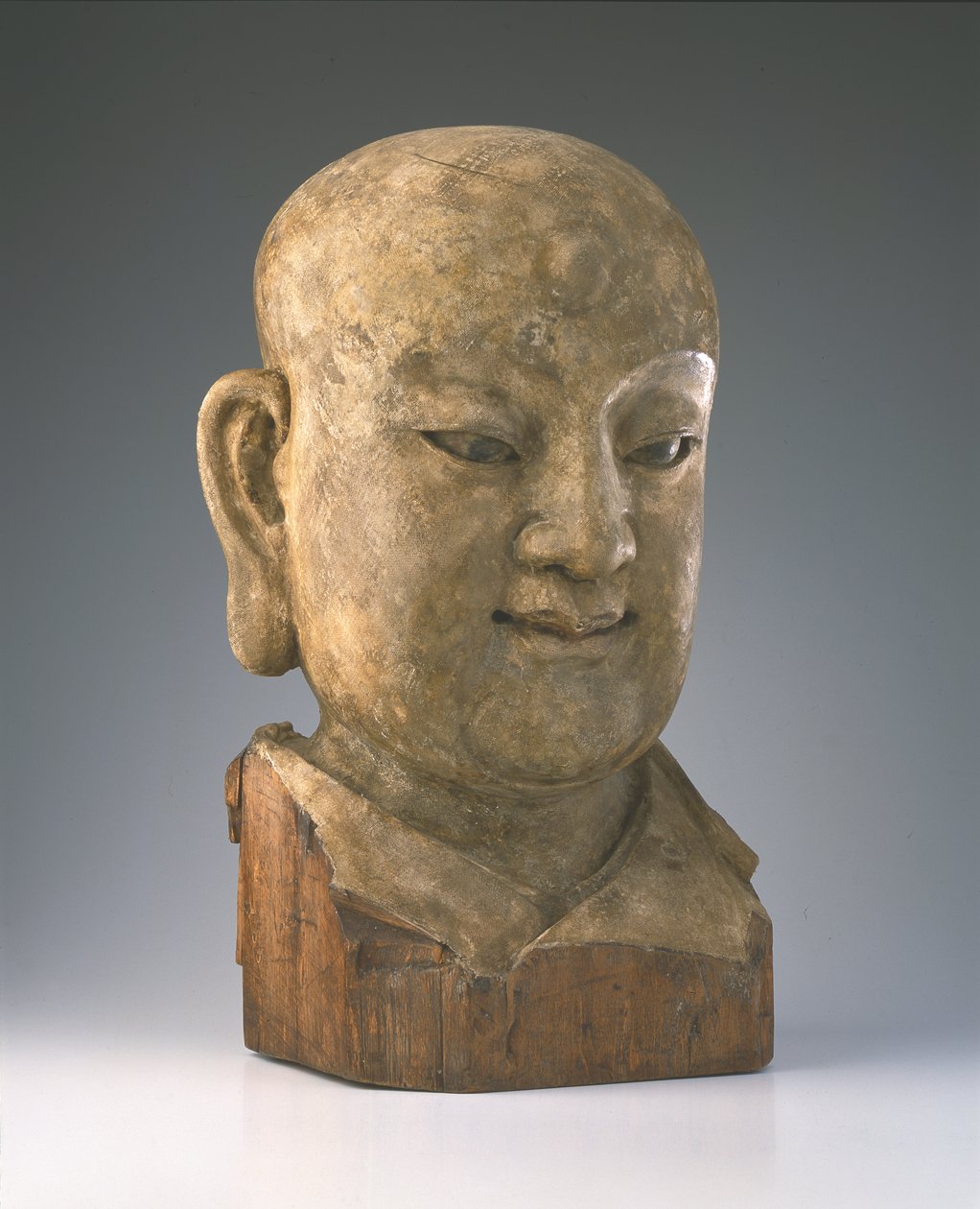 Chefe de um louhan, dinastia Yuan (madeira) de Chinese School