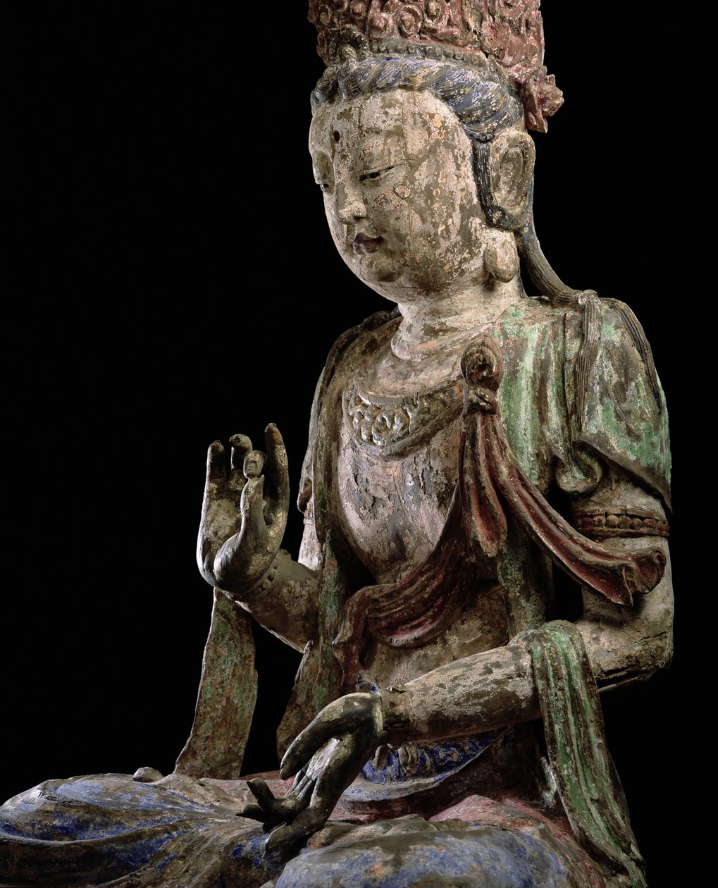 Grande bodhisattva sentado com as mãos levantadas, dinastia Jin (1115-1234) (madeira e pigmento) (detalhe) (ver 206546) de Chinese School
