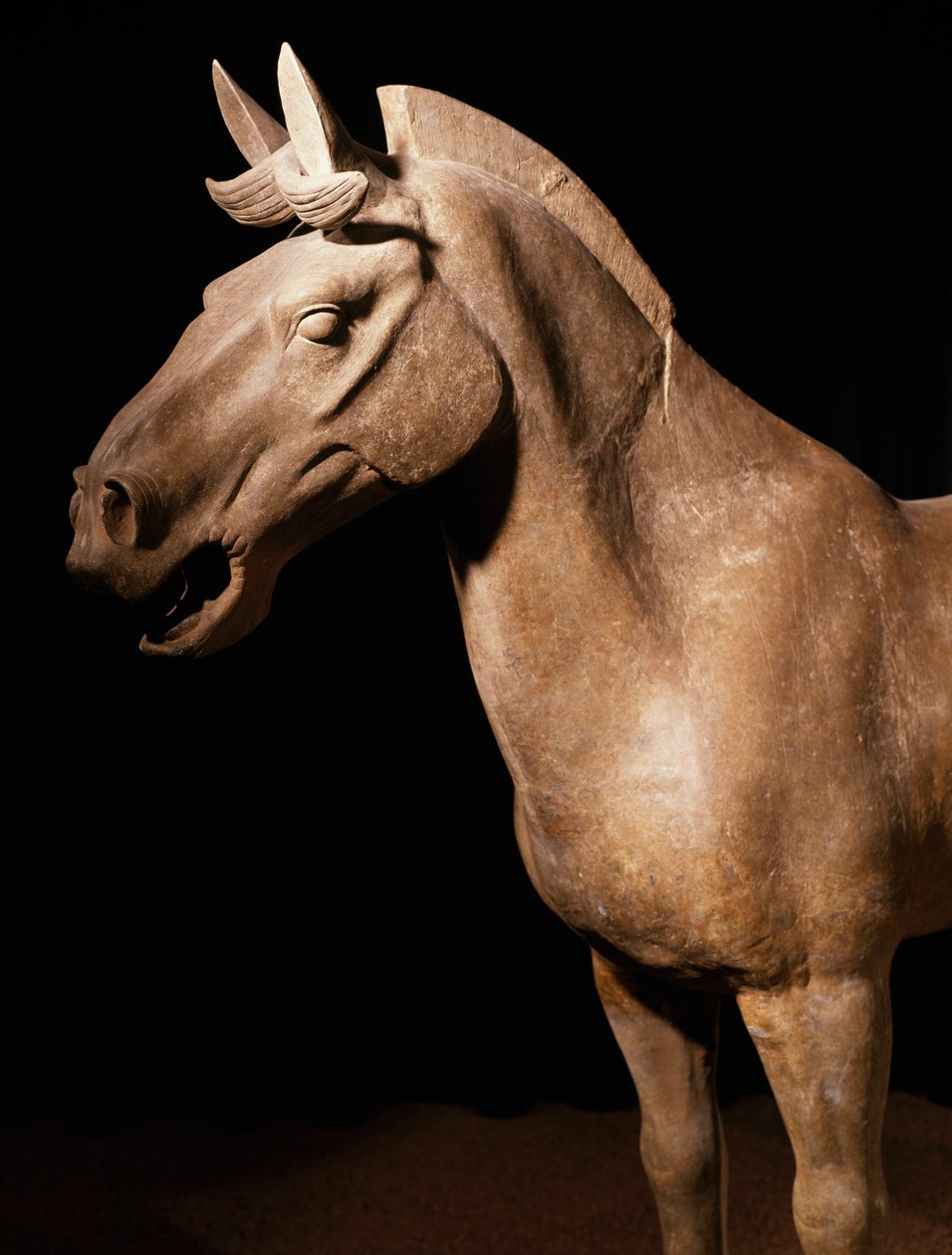 Cavalo do Exército de Terracota, Mausoléu do Imperador Qin Shi Huang, século III a.C. (foto) de Chinese School