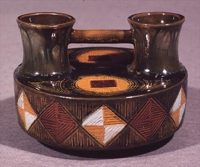 Vaso de barro, Linthorpe, por Christopher Dresser de Christopher Dresser