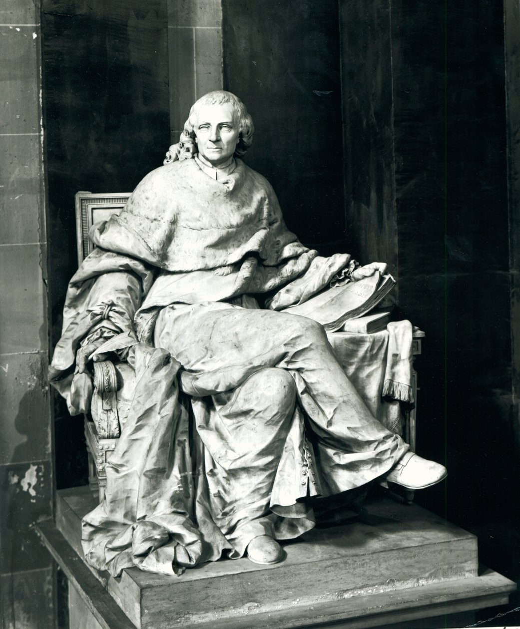Charles de Secondat (1689-1755) Barão de Montesquieu, 1779 (mármore) de Claude Michel Clodion